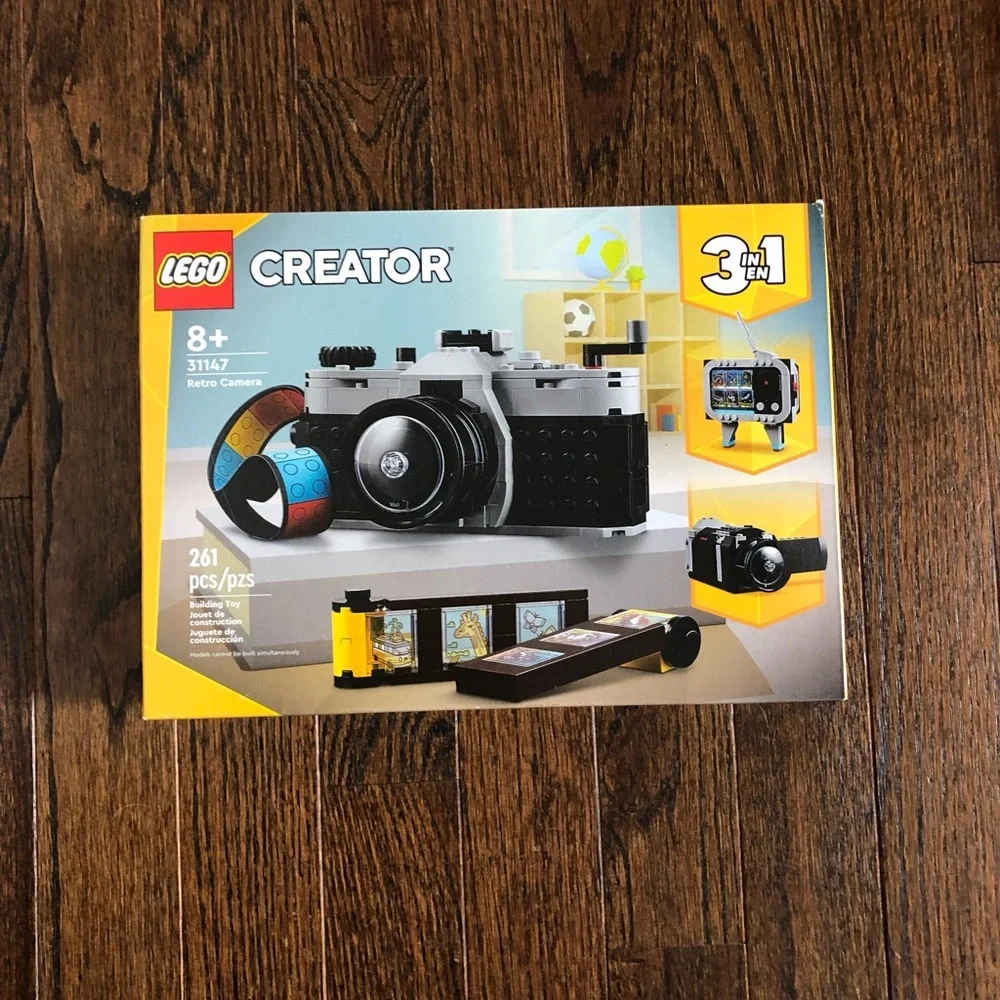*NEW* LEGO Creator Retro Camera (31147) 3-in-1 Building Set - 261 Pieces - 8+